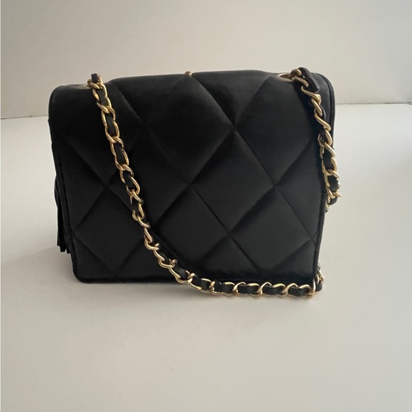 Black leather quilted shoulder bag - Picture 6 of 10